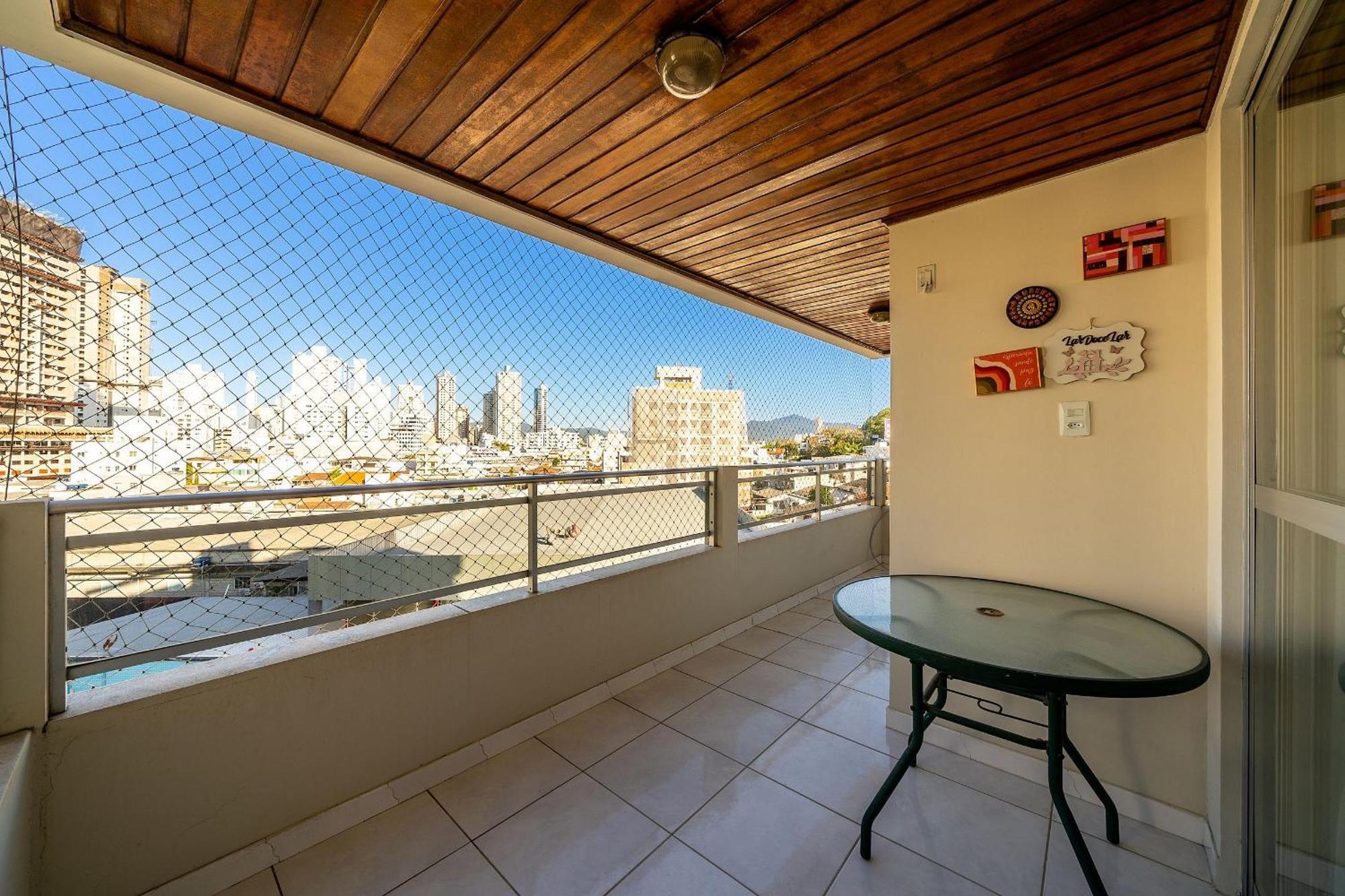 Apartamento Apto A 750m Da Em Jda402 *