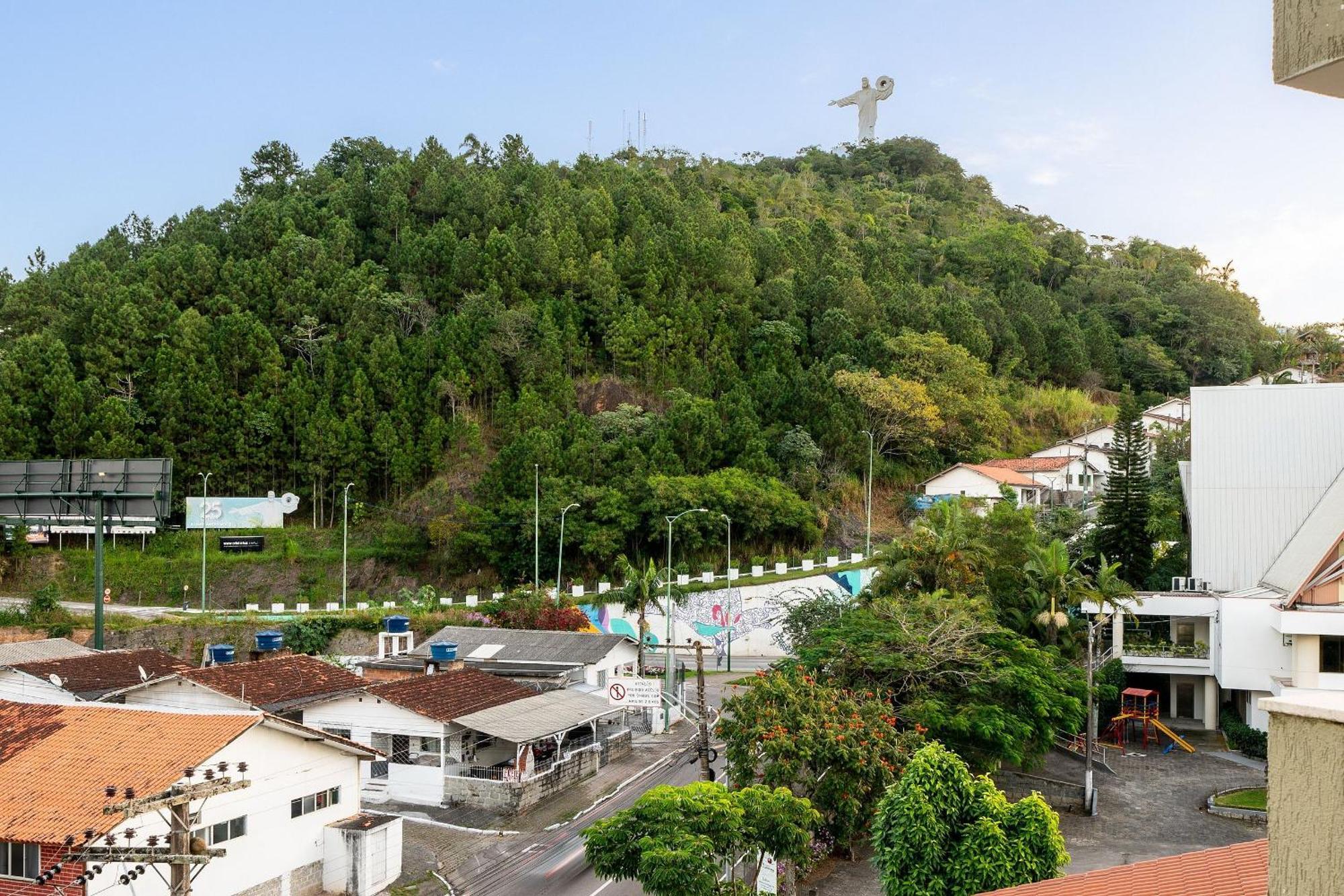 Apartamento Apto A 750m Da Em Jda402 *
